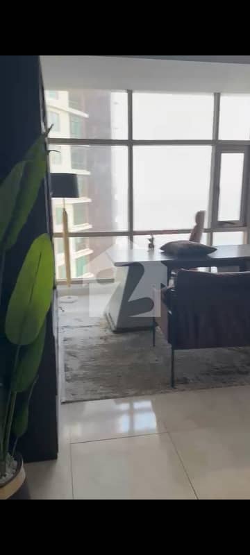EMAAR OCEANFRONT 3BED CITYFACING VERY REASONABLE ON RENT AVALIABLE IN PEARL TOWERS.
