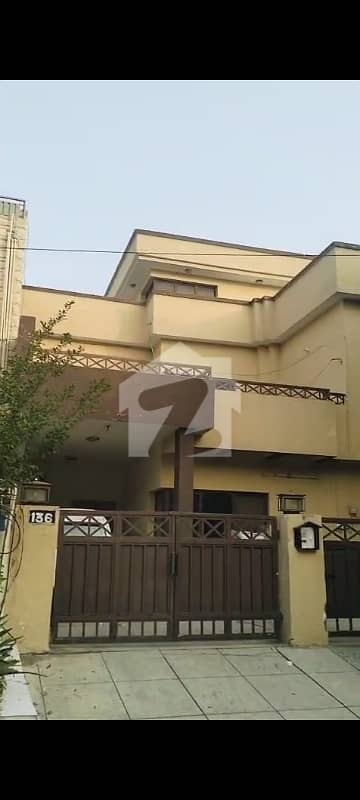 آئی ۔ 8/4 آئی ۔ 8,اسلام آباد میں 6 کمروں کا 12 مرلہ مکان 9.5 کروڑ میں برائے فروخت۔ آئی ۔ 8/4 آئی ۔ 8,اسلام آباد میں 6 کمروں کا 12 مرلہ مکان 9.5 کروڑ میں برائے فروخت۔