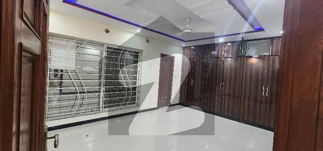بحریہ ٹاؤن فیز 8 بحریہ ٹاؤن راولپنڈی,راولپنڈی میں 3 کمروں کا 7 مرلہ بالائی پورشن 45.0 ہزار میں کرایہ پر دستیاب ہے۔