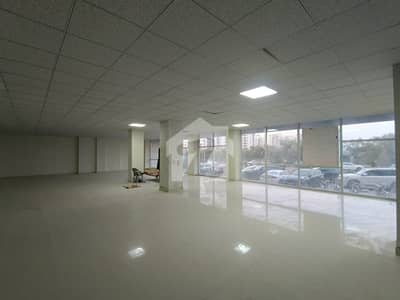 3440 Sqft Commercial Space Available On Rent Located In Gulberg Trade Center