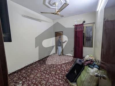گلشنِ اقبال - بلاک 6 گلشنِ اقبال,گلشنِ اقبال ٹاؤن,کراچی میں 2 کمروں کا 5 مرلہ مکان 2.85 کروڑ میں برائے فروخت۔