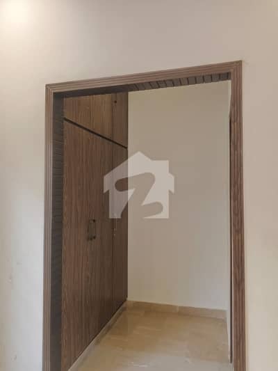 E-11 3 Multi Neverly Condition Upper Portion For Rent