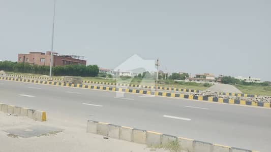 Prime 500 Sq. Yards West-Open Plot for Sale D-Cutting (5th Belt, Zone C), DHA Phase 8, Karachi