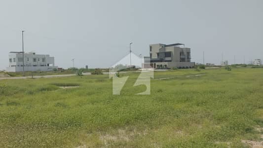 500 Sq. Yards Premium Residential Plot for Sale 25th Street, west open Phase 5, DHA Karachi 500 Sq. Yards Premium Residential Plot for Sale 25th Street, west open Phase 5, DHA Karachi