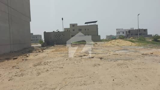 600 Yards Residential Plot For Sale On 32nd Street Rahat Box Plot At Most Attractive Location Reasonable Demand 600 Yards Residential Plot For Sale On 32nd Street Rahat Box Plot At Most Attractive Location Reasonable Demand