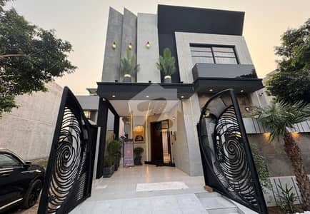 5 MARLA DESIGNER HOUSE AVAILABLE FOR SALE IN DHA PHASE 6 5 MARLA DESIGNER HOUSE AVAILABLE FOR SALE IN DHA PHASE 6