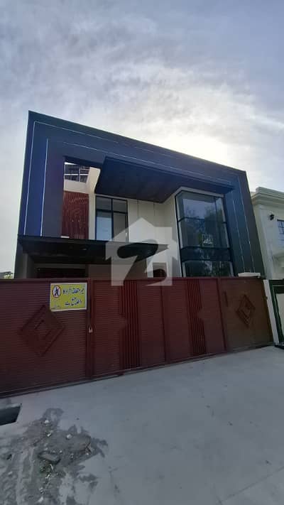 MODERN DESIGNER HOUSE IN MULTI GARDENS B-17, ISLAMABAD FOR SALE MODERN DESIGNER HOUSE IN MULTI GARDENS B-17, ISLAMABAD FOR SALE