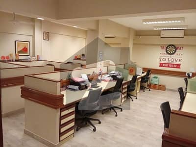 شاہراہِ فیصل کراچی میں 2 کنال دفتر 16.0 لاکھ میں کرایہ پر دستیاب ہے۔