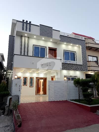 10 Marla Brand New Luxury And Outclass Condition And Location House Available For Rent In G/13 Sector Of Islamabad With All Basic Amenities