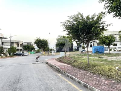 بحریہ انکلیو - سیکٹر جے بحریہ انکلیو,بحریہ ٹاؤن,اسلام آباد میں 8 مرلہ رہائشی پلاٹ 1.18 کروڑ میں برائے فروخت۔ بحریہ انکلیو - سیکٹر جے بحریہ انکلیو,بحریہ ٹاؤن,اسلام آباد میں 8 مرلہ رہائشی پلاٹ 1.18 کروڑ میں برائے فروخت۔