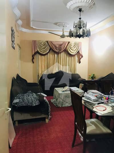نارتھ ناظم آباد ۔ بلاک جے نارتھ ناظم آباد,کراچی میں 5 کمروں کا 8 مرلہ مکان 4.2 کروڑ میں برائے فروخت۔