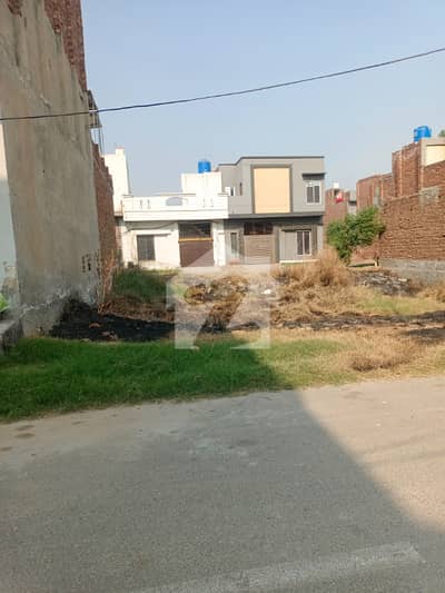 سرگودھا روڈ فیصل آباد میں 2 مرلہ رہائشی پلاٹ 18.12 لاکھ میں برائے فروخت۔