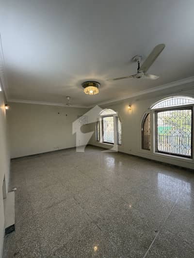 Beautiful 3-Bedroom Upper Portion for Rent in F-11.