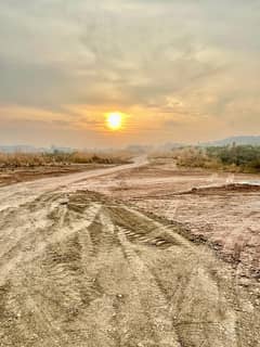 PRIME LOCATION PLOT AVAILABLE FOR SALE IN C-15