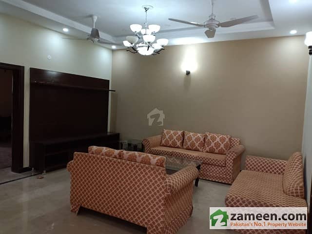 Bahria Enclave Islamabad 10 Marla uper poshan available for Rent