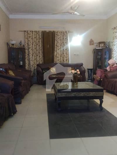 VIP Bungalow 1000 Yard Double Storey With Green Lavish Lawn