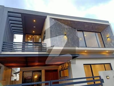 10 Marla Double Storey Luxury House Available For Sale 10 Marla Double Storey Luxury House Available For Sale