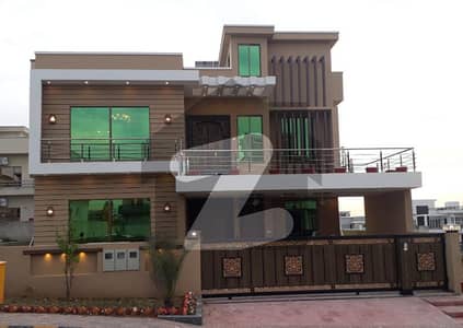 بحریہ انکلیو - سیکٹر سی بحریہ انکلیو,بحریہ ٹاؤن,اسلام آباد میں 9 کمروں کا 1 کنال مکان 13.0 کروڑ میں برائے فروخت۔