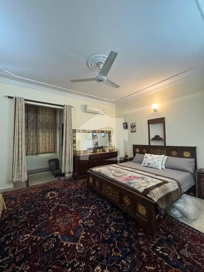 8 Marla Used House For Sale G-13/2 Used Good 8 Marla Used House For Sale G-13/2 Used Good