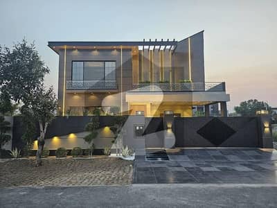 این ایف سی 1 لاہور میں 6 کمروں کا 1 کنال مکان 6.0 کروڑ میں برائے فروخت۔