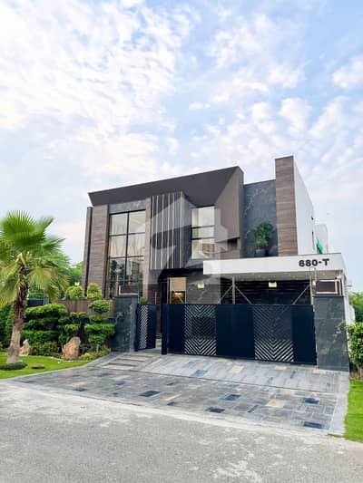 1 Kanal Luxury Semi Furnished House DHA Phase 7, Lahore. Near Dha Raya