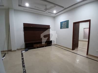 G13 30x60 Full House available for rent