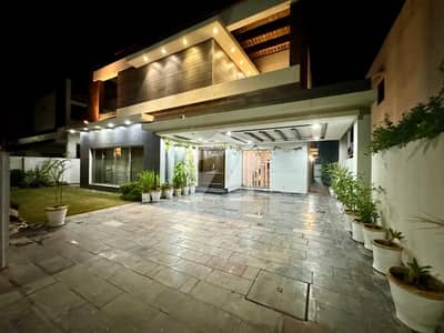 1kanal Furnished elegant designer bungalow phase 4