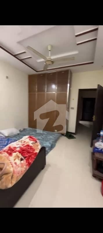 2 MARLA GROUND FLOOR FLAT AVAILABLE FOR RENT FOR BOYS ONLY LOCATION EDEN BOLIVARD SOCIETY COLLEGE ROAD LAHORE