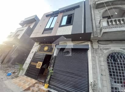 کینال بینک ہاؤسنگ سکیم لاہور میں 3 کمروں کا 2 مرلہ مکان 1.6 کروڑ میں برائے فروخت۔