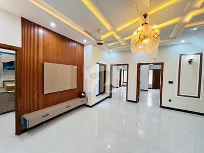 8 MARLA LUXURY NEW HOUSE FOR SALE MULTI F-17 ISLAMABAD ALL FACILITY AVAILABLE CDA PPROVED SECTOR