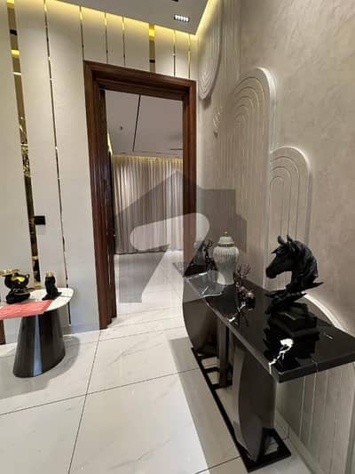 5 MARLA HOUSE AVAILABLE FOR RENT IN BAHRIA TOWN LAHORE