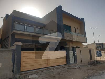 عسکری 6 ملیر کنٹونمنٹ,کینٹ,کراچی میں 5 کمروں کا 12 مرلہ مکان 6.85 کروڑ میں برائے فروخت۔ عسکری 6 ملیر کنٹونمنٹ,کینٹ,کراچی میں 5 کمروں کا 12 مرلہ مکان 6.85 کروڑ میں برائے فروخت۔