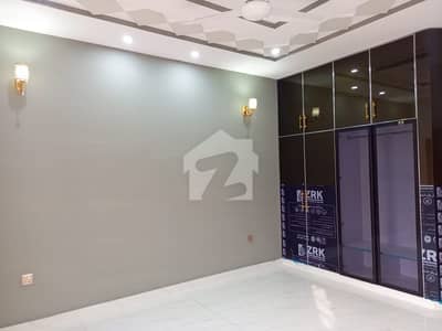 10 Marla Upper Portion Available For Rent In Central Park Housing Scheme Lahore Gas Meter Installed 10 Marla Upper Portion Available For Rent In Central Park Housing Scheme Lahore Gas Meter Installed