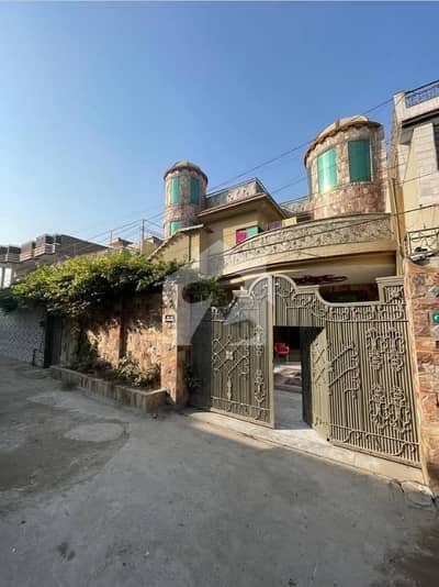 Prime Location House Of 10 Marla Is Available For sale Prime Location House Of 10 Marla Is Available For sale