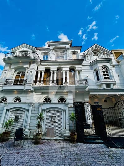 Prime Location 7 Marla House In Stunning Ali Homes Is Available For sale
