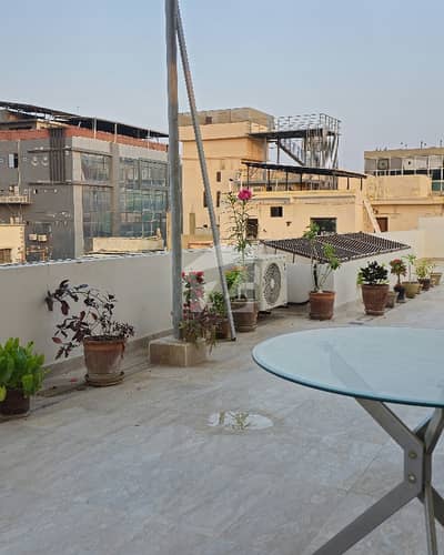 Tariq Road 3 Bed DD Portion With Roof And Solar System