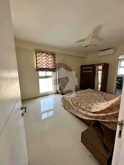 3 Bed Drawing Dining Apartment For Rent In Lucky One Apartments - Executive Category