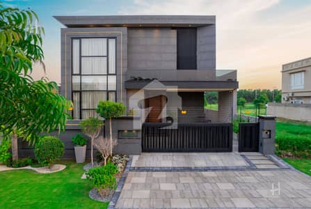 1 Kanal Ultra Modern Signature Lifestyle Home With Premium Finishing DHA Phase 7 - House For Sale