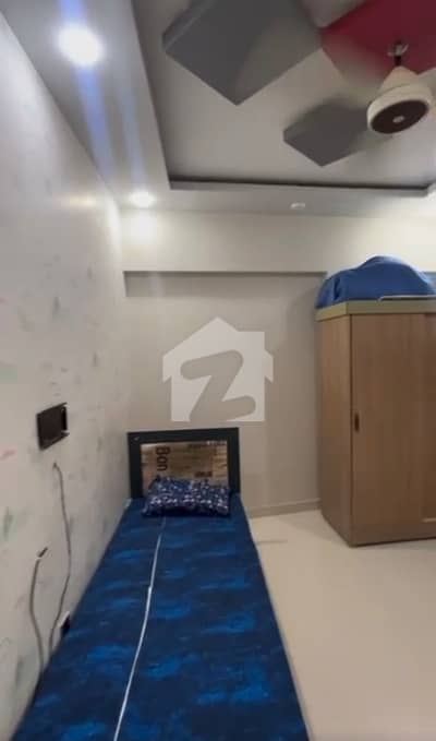 FURNISHED ROOM FOR RENT