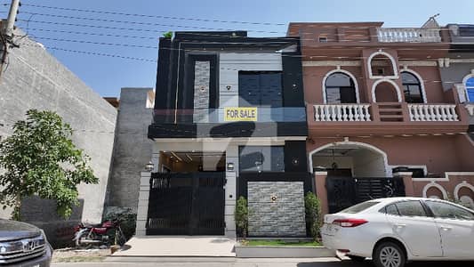 Ideally Located Prime Location House Of 3 Marla Is Available For Sale In Lahore