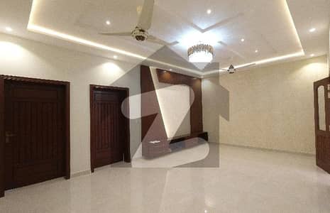 ڈی ۔ 12/1 ڈی ۔ 12,اسلام آباد میں 7 کمروں کا 10 مرلہ مکان 12.0 کروڑ میں برائے فروخت۔ ڈی ۔ 12/1 ڈی ۔ 12,اسلام آباد میں 7 کمروں کا 10 مرلہ مکان 12.0 کروڑ میں برائے فروخت۔