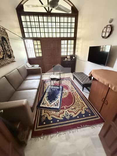 گلستانِِ جوہر ۔ بلاک 2 گلستانِ جوہر,کراچی میں 6 کمروں کا 16 مرلہ مکان 8.45 کروڑ میں برائے فروخت۔