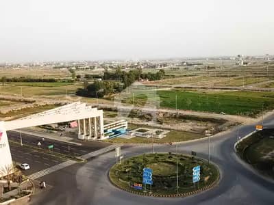 ڈی ایچ اے فیز9 پریزم - بلاک اے ڈی ایچ اے فیز9 پریزم,ڈی ایچ اے ڈیفینس,لاہور میں 1 کنال رہائشی پلاٹ 3.0 کروڑ میں برائے فروخت۔