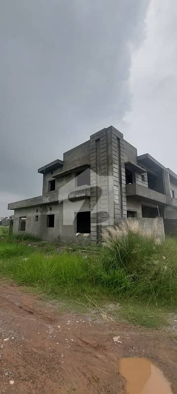 8 Marla Corner Gray Structure House A Block E-18 Gulshan Sehat