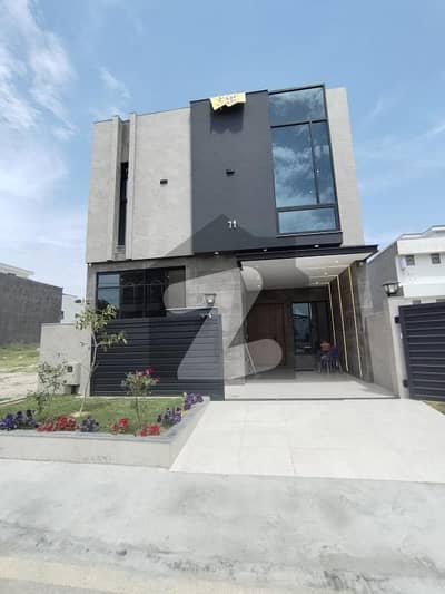 A House Of 5 Marla In Faisal Town - F-18