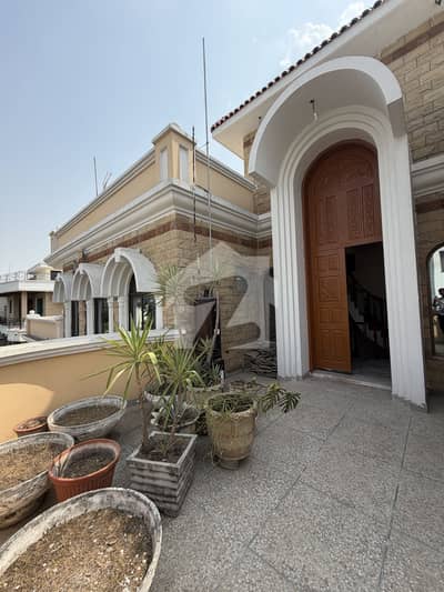 Spacious 4-Bed Upper Portion In G-11 With Terrace - Perfect For Foreigners & Chinese Expats.
