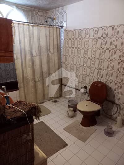 House Of 1000 Square Yards Is Available For Sale In E-7 House Of 1000 Square Yards Is Available For Sale In E-7