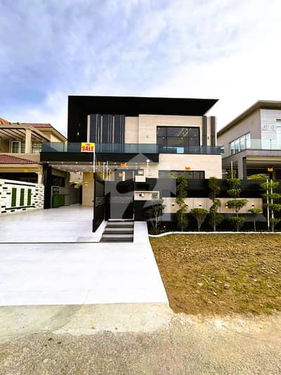Original Deal, Call Anytime Hot Deal! 1 Kanal Budget House for Sale in Prime DHA Location