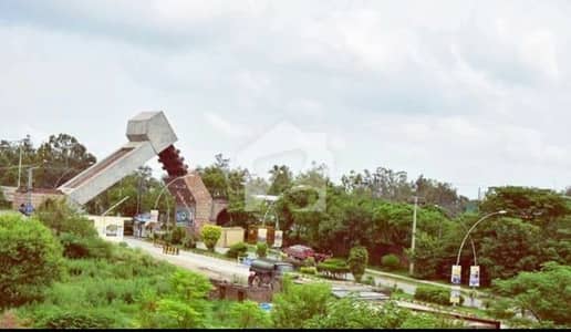 Kashmir Highway Facing Plot For Sale Kashmir Highway Facing Plot For Sale