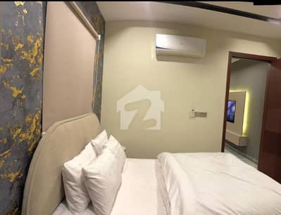 GULBERG GREEN 1 BEDROOM FULLY LUXURY FLAT FOR RENT GULBERG GREEN 1 BEDROOM FULLY LUXURY FLAT FOR RENT